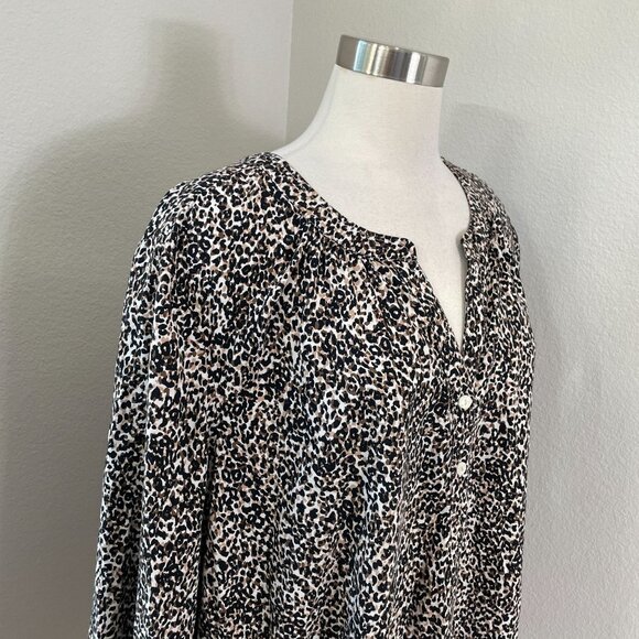 Old Navy Plus 3X Leopard Animal Print Blouse Rayon Tunic Top Long Sleeve - Picture 2 of 10